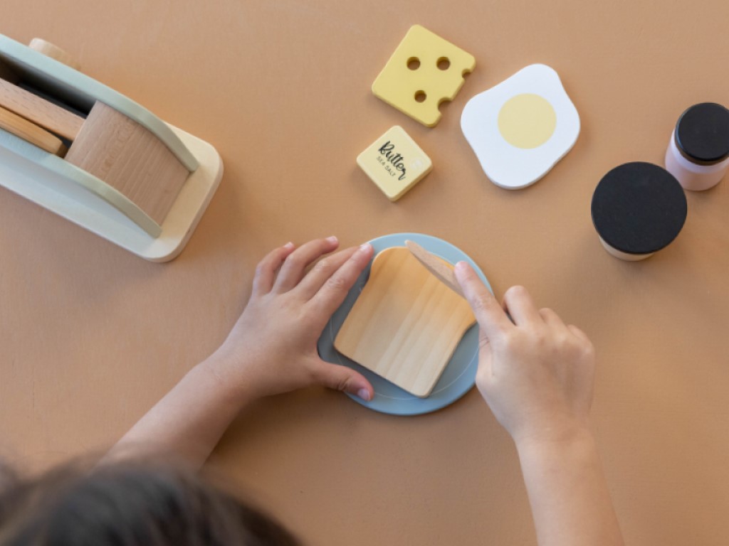 TOSTADORA DE MADERA LITTLE DUTCH