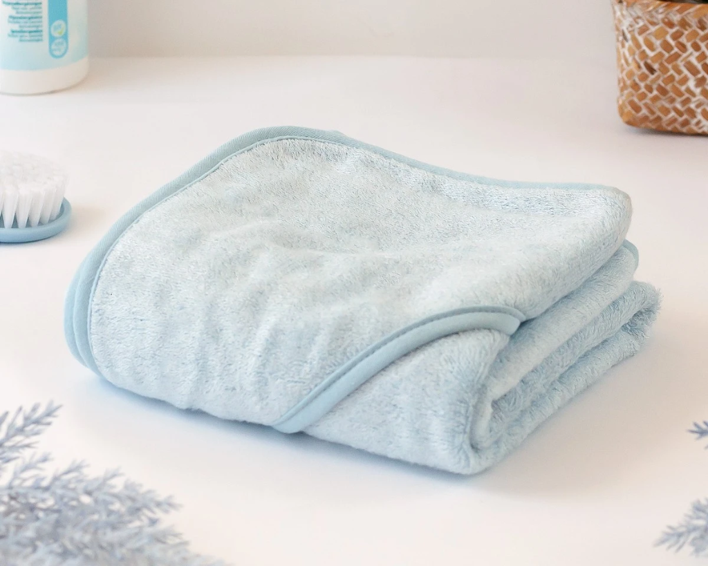 CAPA DE BAÑO RIZO BAMBÚ 75x75cm KioKids