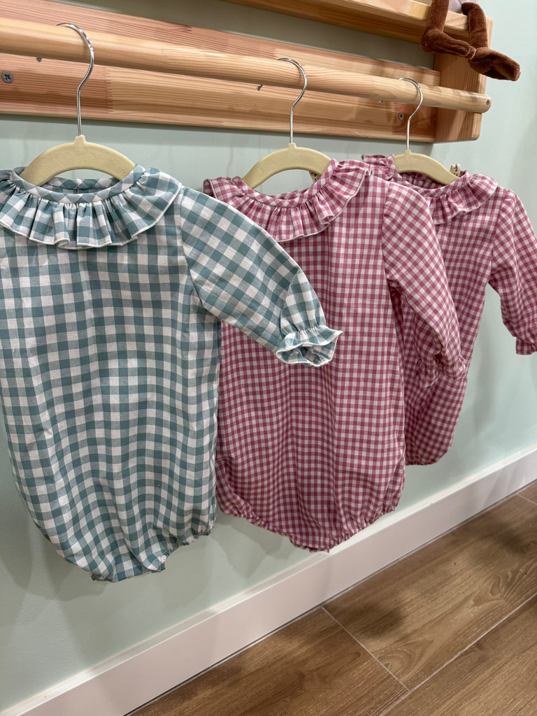 PELELE MANGA LARGA HECHO A MANO