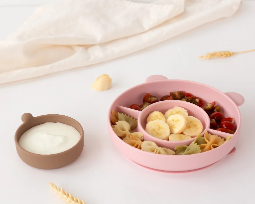 PLATO SILICONA OSO CON COMPARTIMENTOS Y VENTOSA KioKids